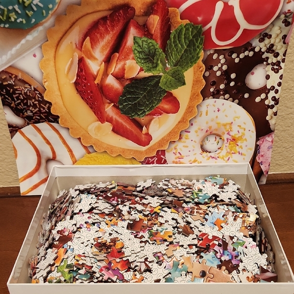 1000 Piece Donut Jigsaw Puzzle - Picture 3 of 4